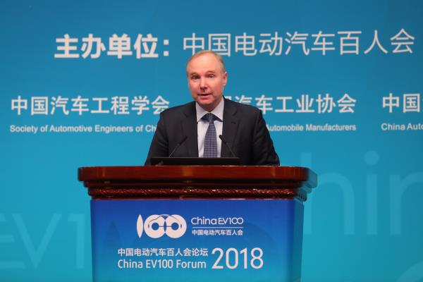 百人会|Jochen Goller:当前新能源汽车产业机遇与挑战并存