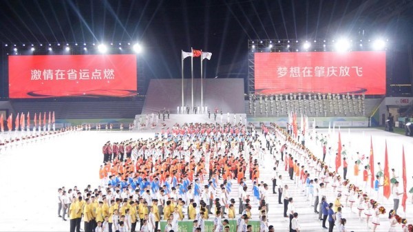 安凯纯电动G9服务担纲,“小全运会”精彩不断!