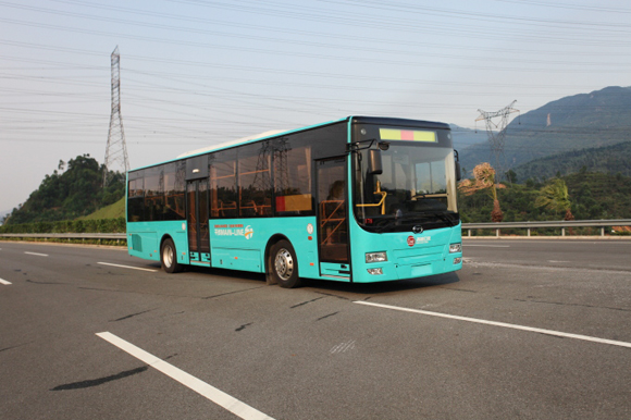 五洲龙FDG6111HEVG混合动力城市客车