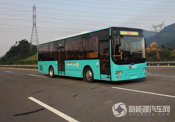 五洲龙FDG6111HEVG混合动力客车