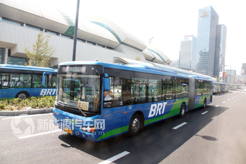 海格新能源BRT服务于连云港