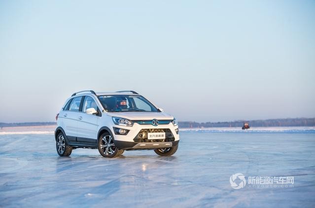 新时代国民纯电SUV EX360 3月26上市 续航390km