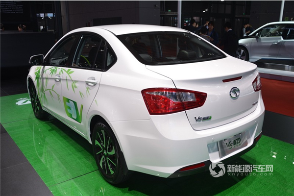 东南V5EV