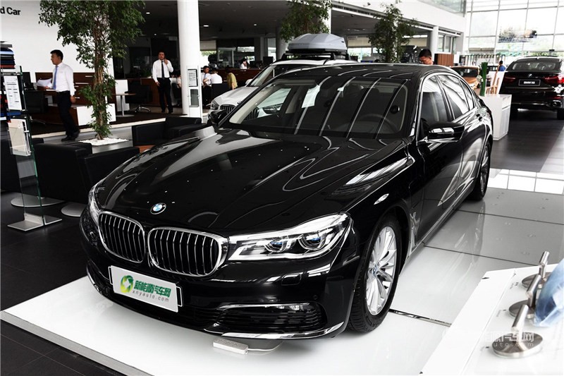 宝马7系混合动力 2018款 740Le xDrive