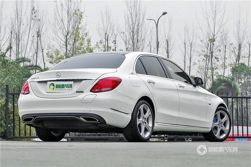 奔驰C级混合动力 2017款 C 350 eL