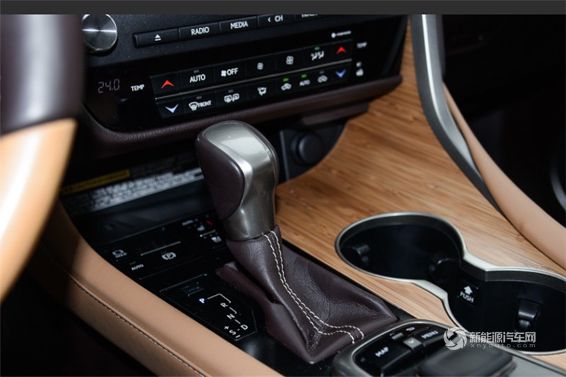 雷克萨斯RX 450h 2016款 四驱尊贵版