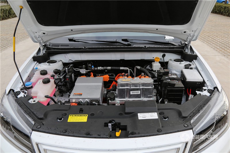 帝豪EV450 2018款 尊贵型