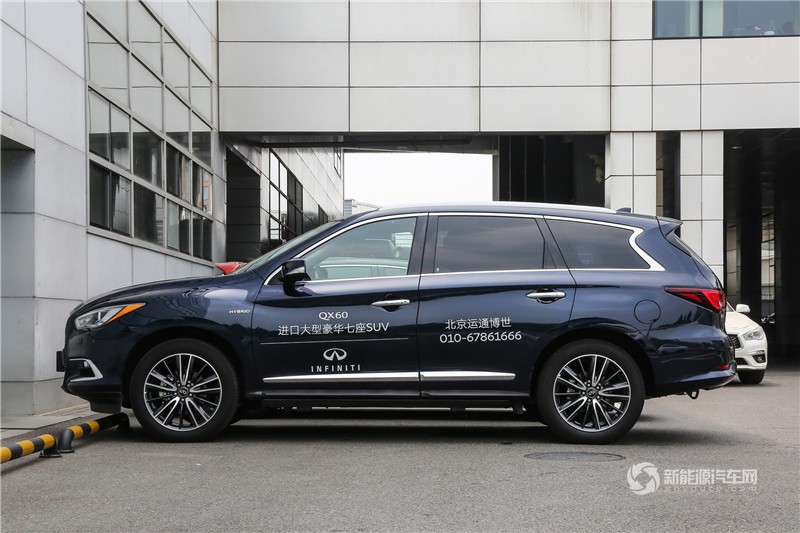 英菲尼迪QX60混动 2018款 2.5T Hybrid 两驱冠军家庭版