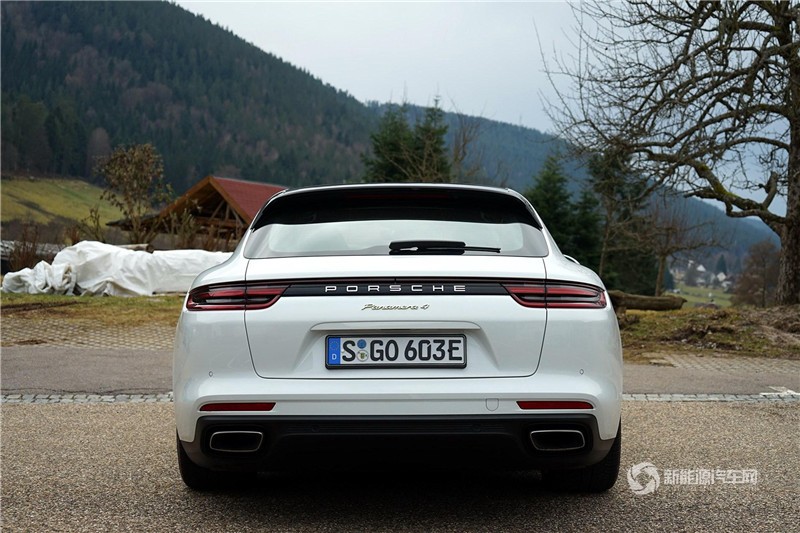 Panamera 4 E-Hybrid 2017款 SportTurismo 2.9T