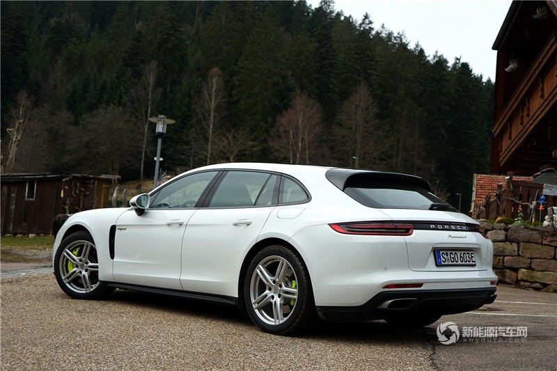 Panamera 4 E-Hybrid 2017款 SportTurismo 2.9T