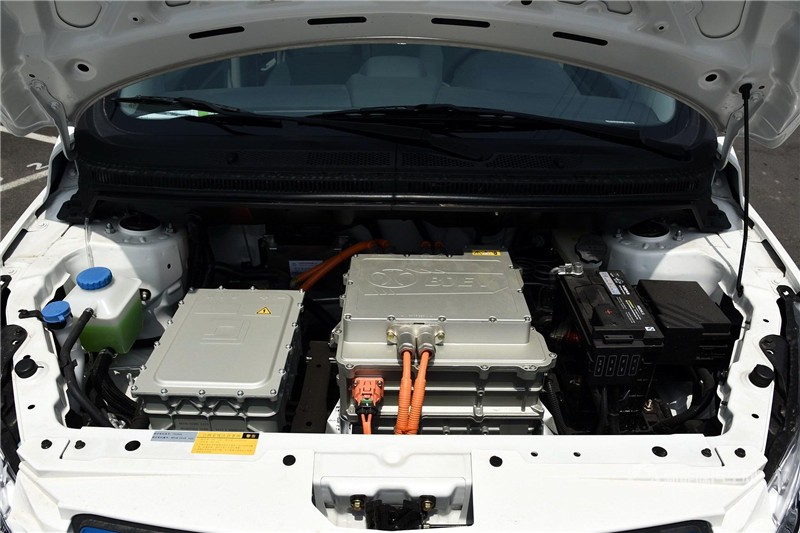 北汽新能源 EV系列 2016款 EV160 轻秀版