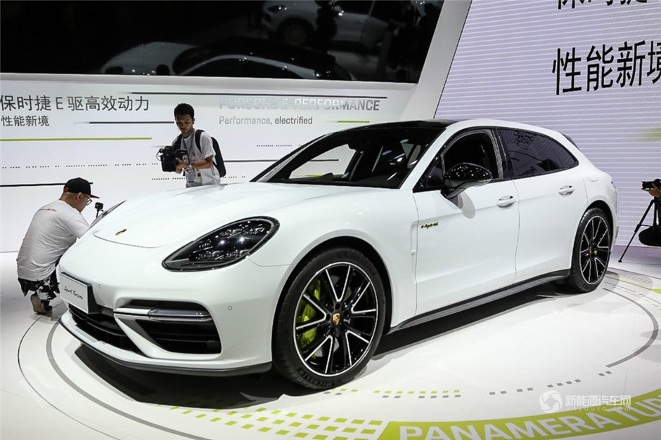 Panamera Turbo S E-Hybrid Sport Turismo