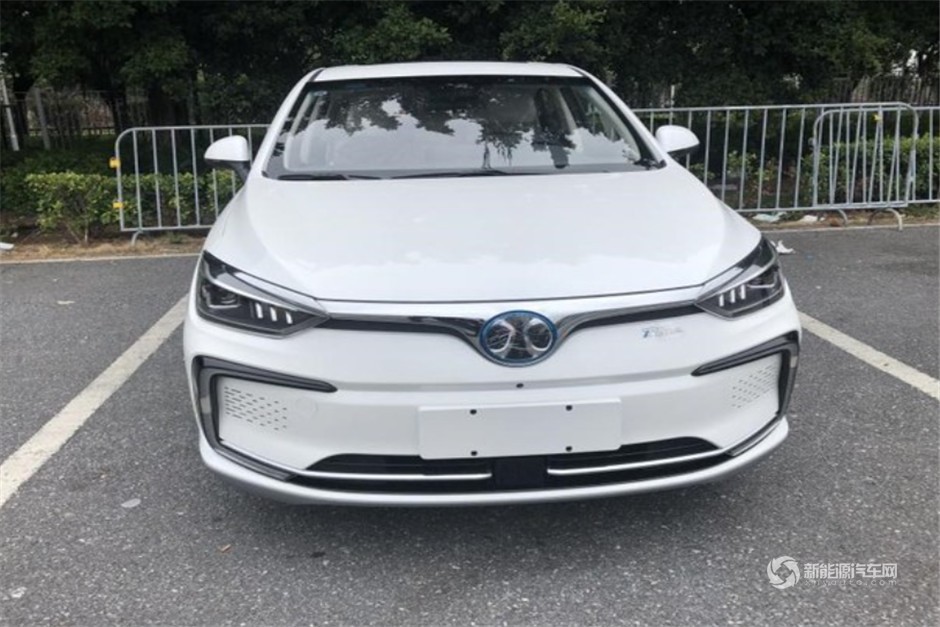 北汽新能源EU5 R550广州车展后陆续交付