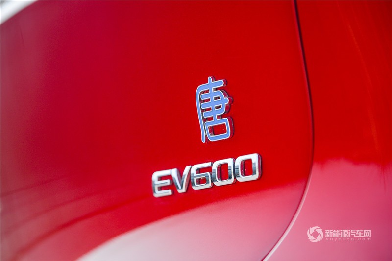 比亚迪 唐EV 2019款 600D 四驱智联创世型