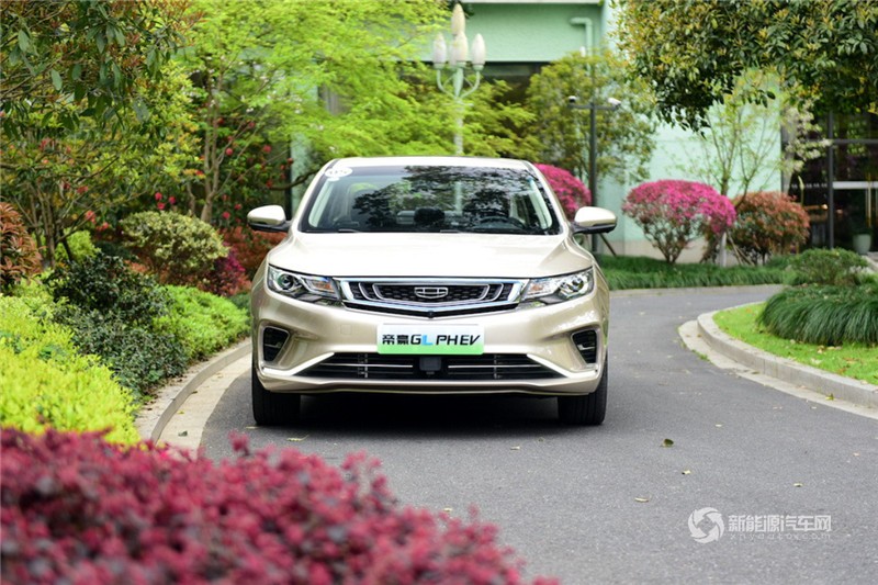 吉利帝豪GL PHEV 2019款 基本型