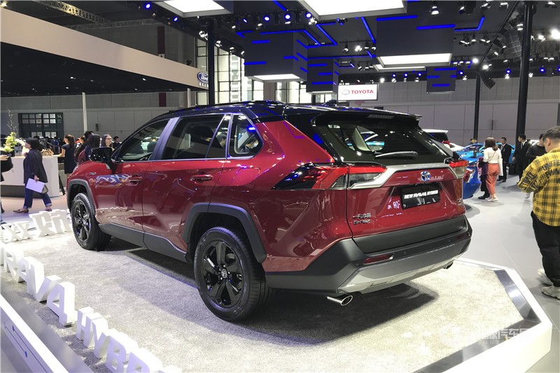 丰田RAV4荣放双擎 2019款 标准型