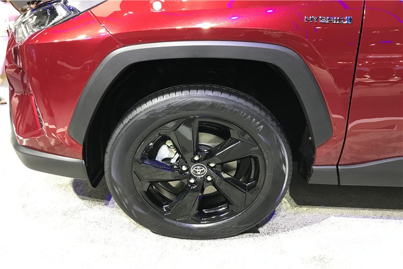 丰田RAV4荣放双擎 2019款 标准型