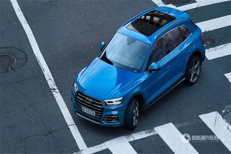 奥迪Q5 2019款 55 TFSI e quattro