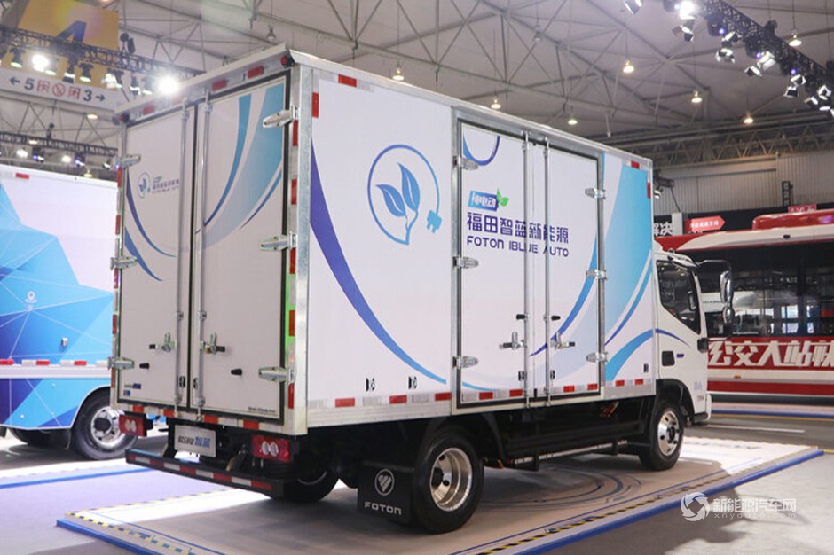 福田欧马可智蓝 4.5T 4.14米单排纯电动厢式运输车(BJ5045XXYEV3))