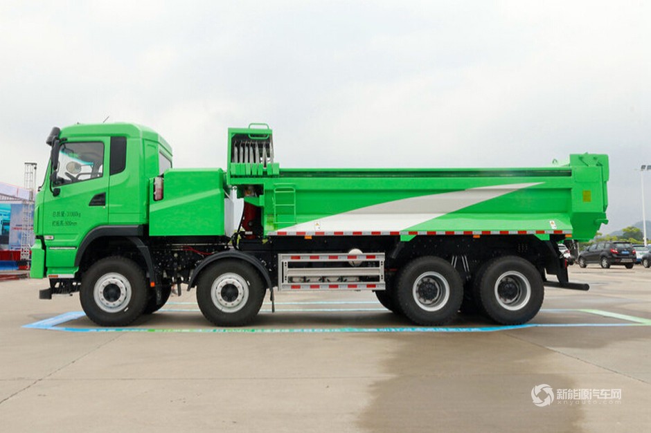 比亚迪T10ZT 31T 8X4 5.6米纯电动自卸车(BYD3310EH9BEV)