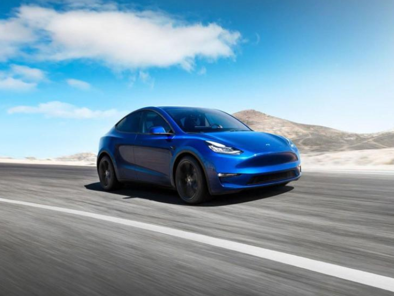 可对红绿灯做出反应 特斯拉Model 3配备Autopilot