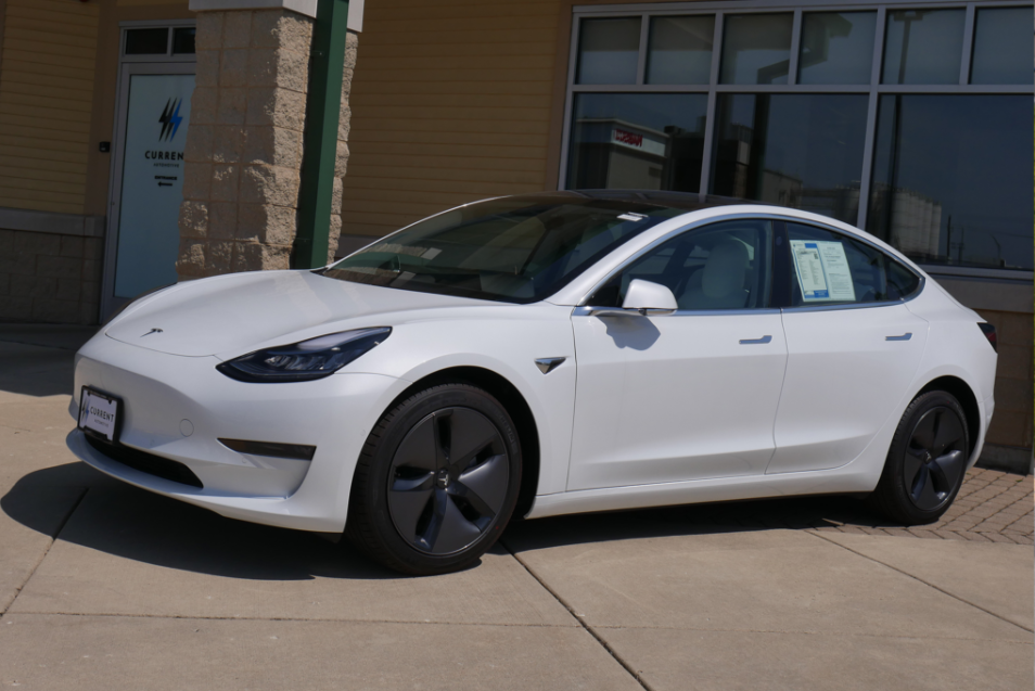 特斯拉Model 3被控突然加速 存在极其危险故障