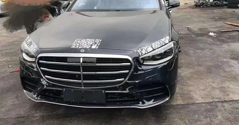 将有插电式混合动力车型 新一代奔驰S级动力曝光