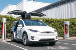 特斯拉Model S/Model X中控系统升级价格下调 降价40%
