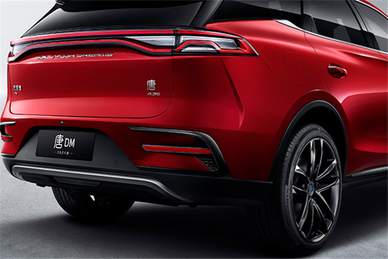 比亚迪唐DM 2021款 DM 2.0T 四驱高性能版尊荣型