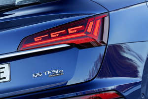 奥迪Q5插混车型德国上市 可享4.4万补贴