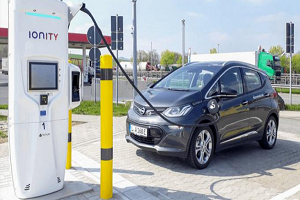 跟上电动车销量上升的步伐 Ionity计划在欧洲大幅增加充电桩数量