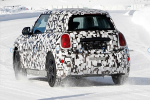 预计2023年亮相 新一代MINI COOPER EV谍照