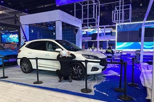 长安福特锐际PHEV 2021上海车展探馆系列