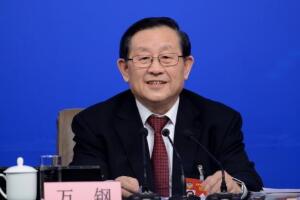 万钢：抢抓机遇，以电动、智联、低碳出行为突破口，带动产业升级