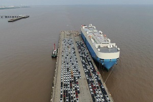 上海超級工廠生產制造的4410臺Model 3整船出口歐洲