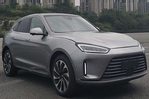 搭载增程式系统 网传赛力斯问界M5路测实车曝光