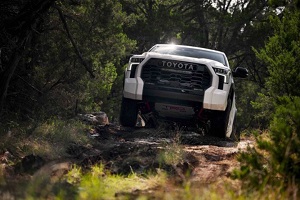 2022款丰田Tundra海外上市 提供混合动力版本