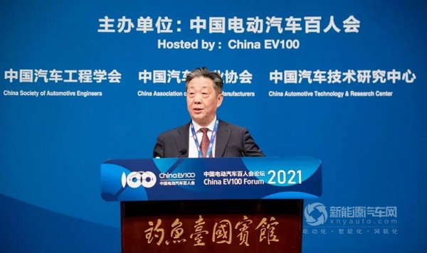 董扬