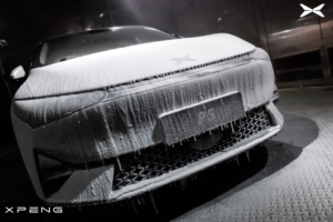 模拟冬季真实场景——小鹏P5成功通过低温极限测试