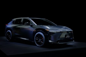 丰田bZ4X GR SPORT概念车发布2022东京改装车展