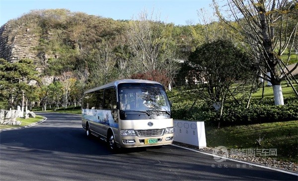 宇通T7E