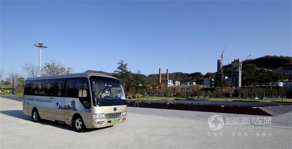宇通T7E