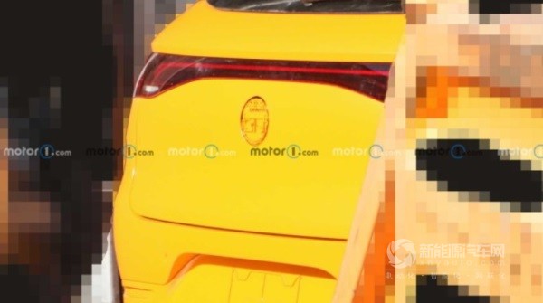 奔驰EQE SUV