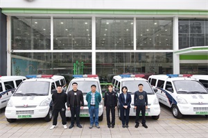 绿色警务新模式 五菱向广东揭阳警方交付百辆荣光EV