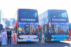 洛阳牡丹花和格力钛双层观光巴士 助力完善旅游服务配套设施