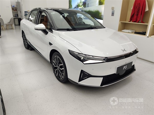 小鹏P5