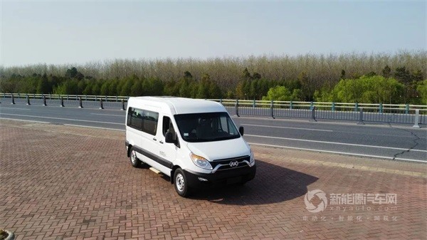 安凯纯电动小型客车