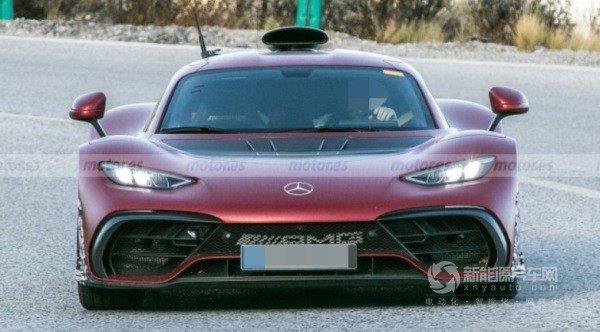 梅赛德斯-AMG ONE
