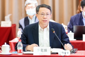 中国工程院李克强：中国网联汽车要实现安全与服务一体化