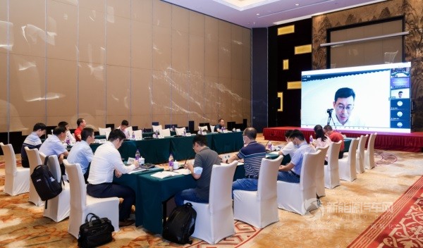 百人会召开2022年度第14期高端研讨会